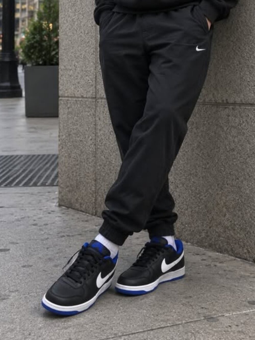 NEW! NIKE DUNK LOW / MENS 10.5